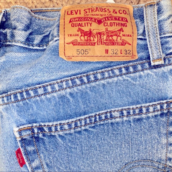 Men’s Levi’s 505 Straight Fit - Picture 6 of 6